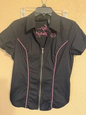 Harley-Davidson Black Short Sleeve Button-Down Shirt with Pink Piping